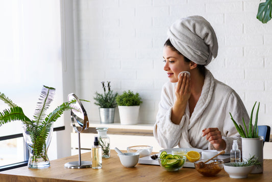 How To Get Clear Skin Naturally - 15 Natural Remedies And Tips